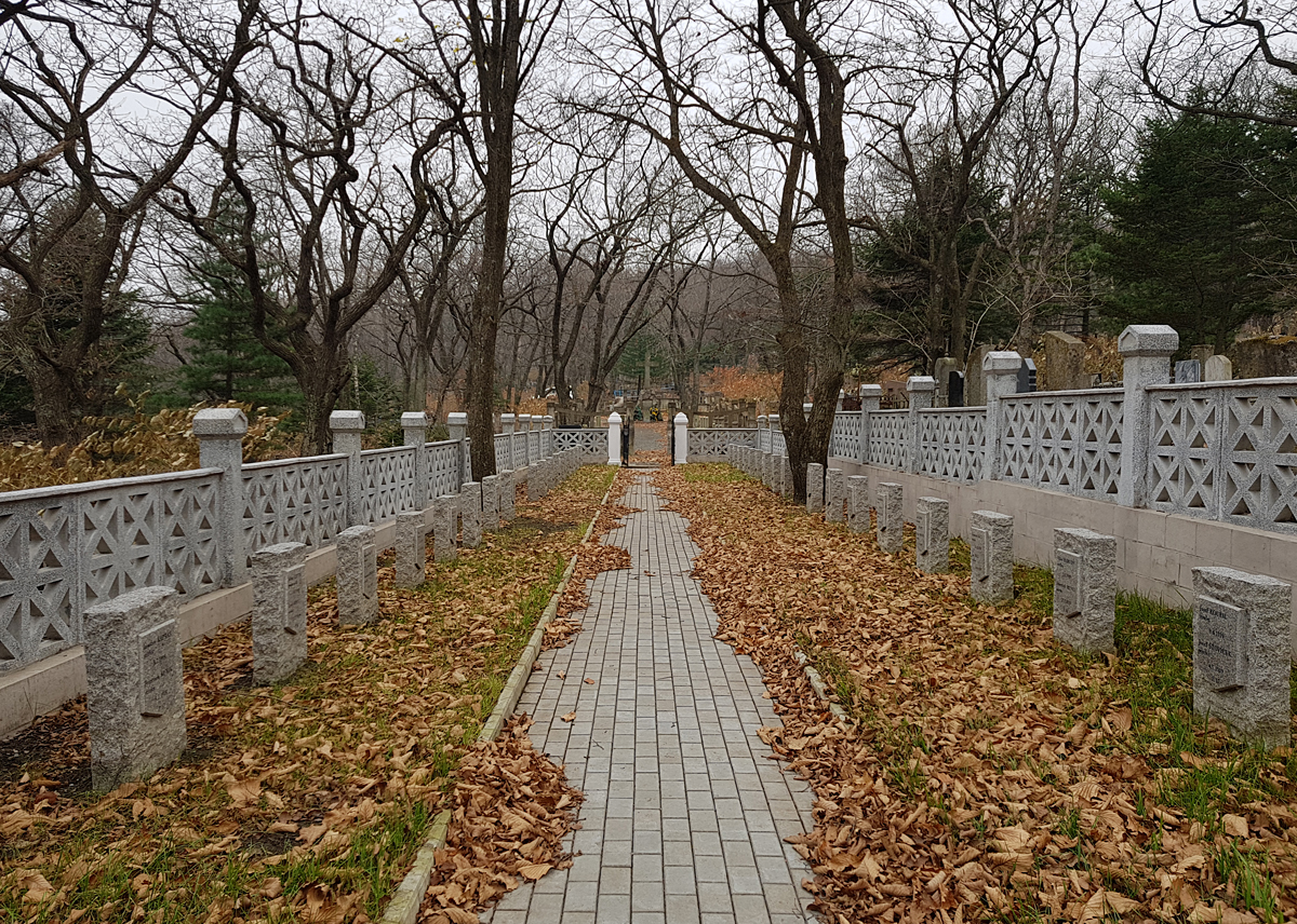 Морское кладбище Владивосток Чешское захоронение