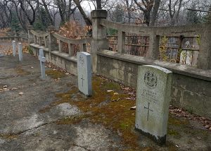 Морское кладбище Владивосток Канадское захоронение