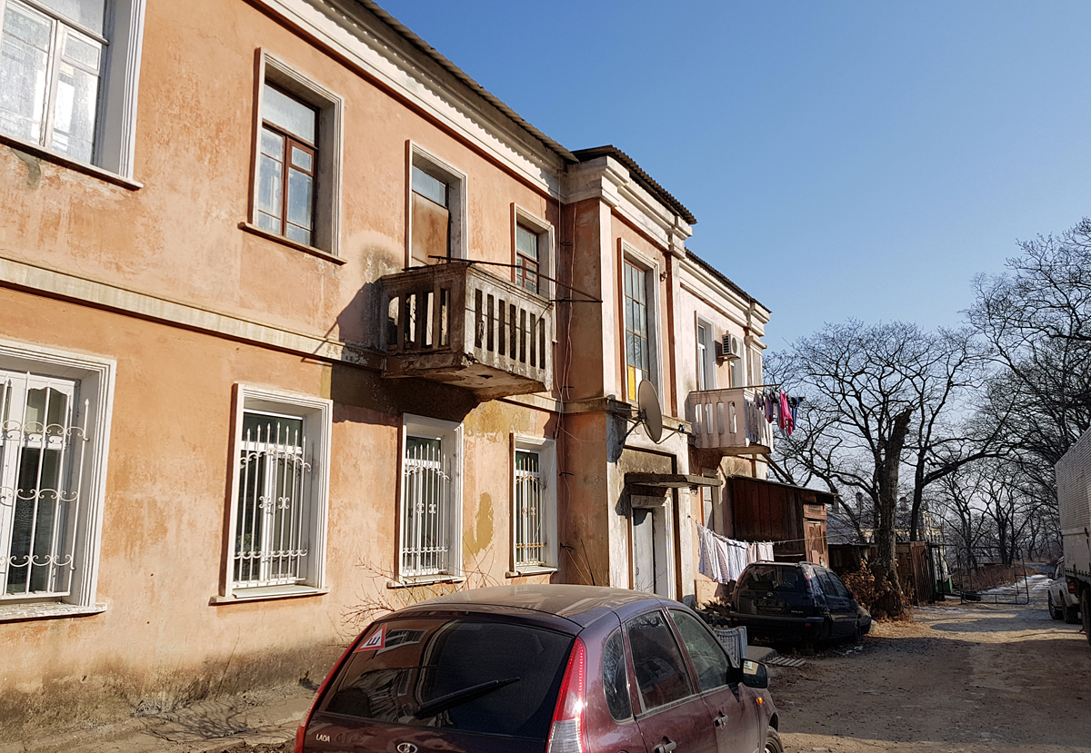 История первых домов на улице Басаргина – Патрокл