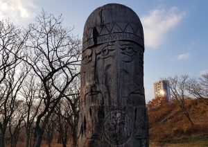 Святилище Перуна на Змеинке