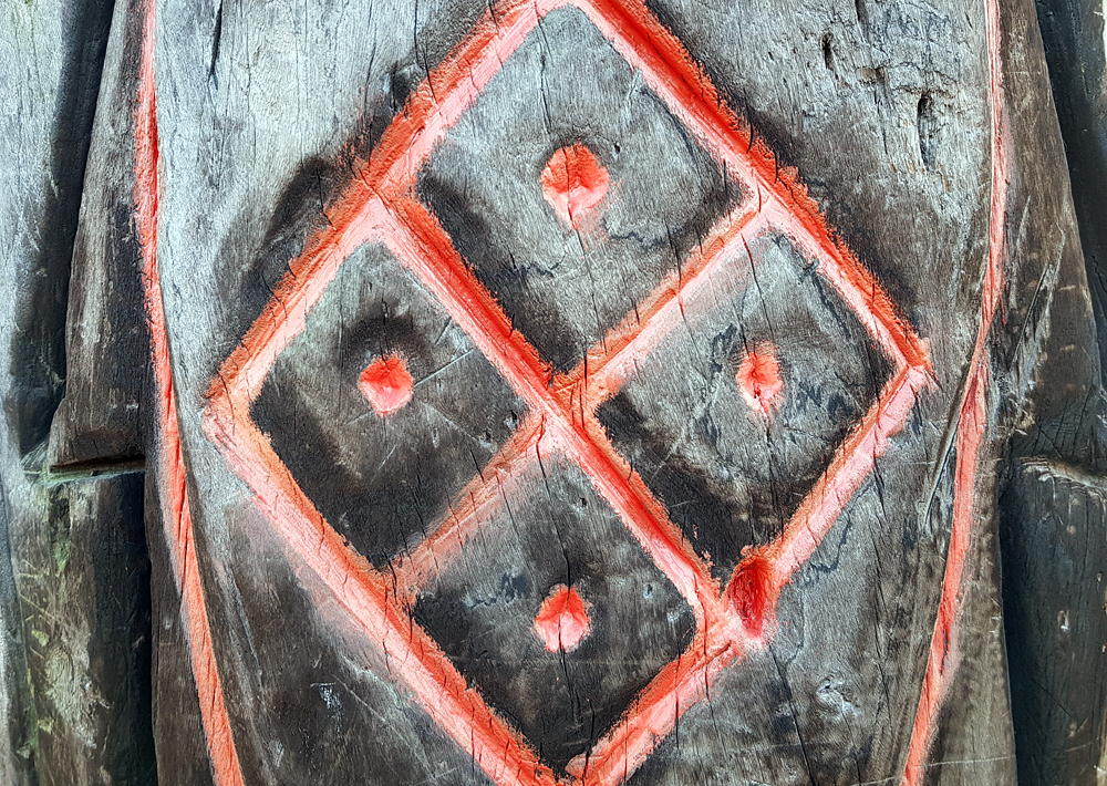 Святилище Перуна на Змеинке